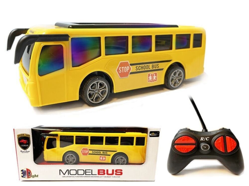 Radio bangomis valdomas mokyklinis autobusas