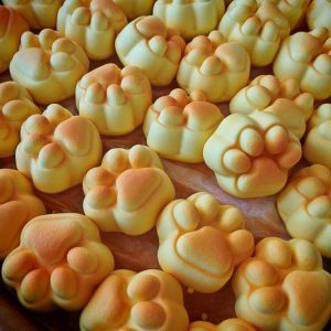 Squishy bandelė „Pėdutė“ – Slow Rise antistresinis žaislas
